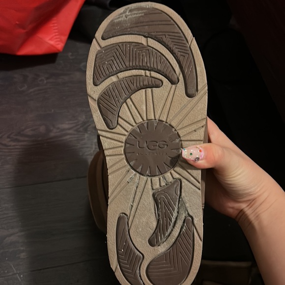 UGG boots - Picture 2 of 3